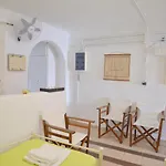 Milos Kardapis Ground Floor Lejlighed Klima (Milos)