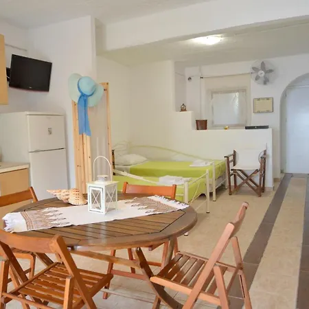 Апартаменты Milos Kardapis Ground Floor *